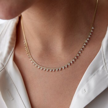 Gurmet Zincire Triangle Taşlı Kolye - MİST