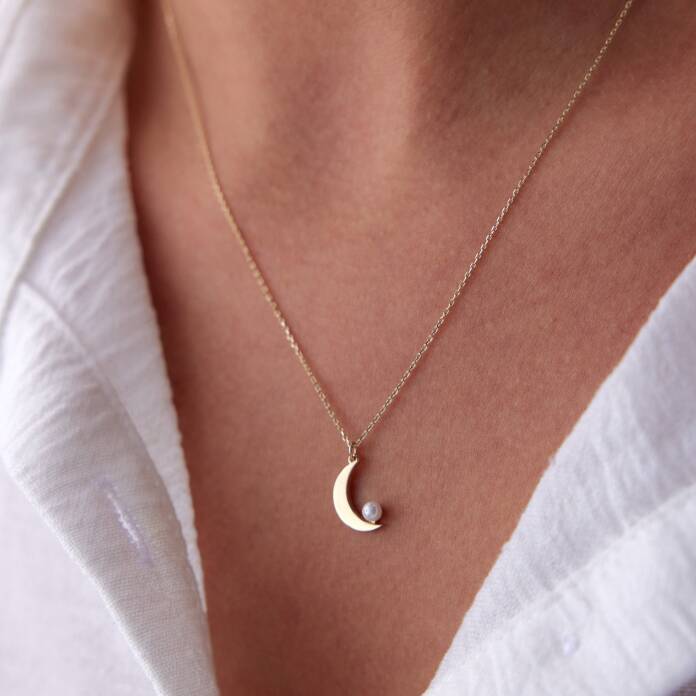 İnci Uçlu Ay Kolye - 1