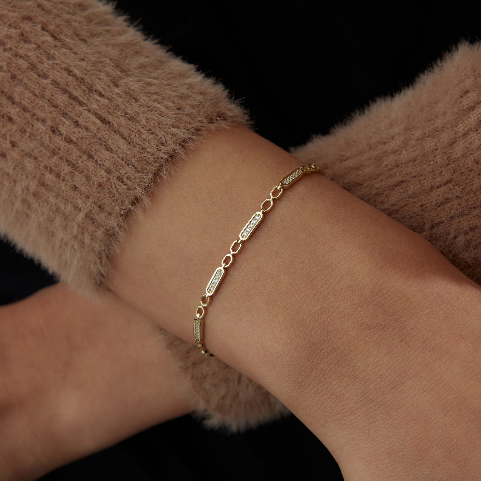 İnfinite Bileklik - Garo (1)