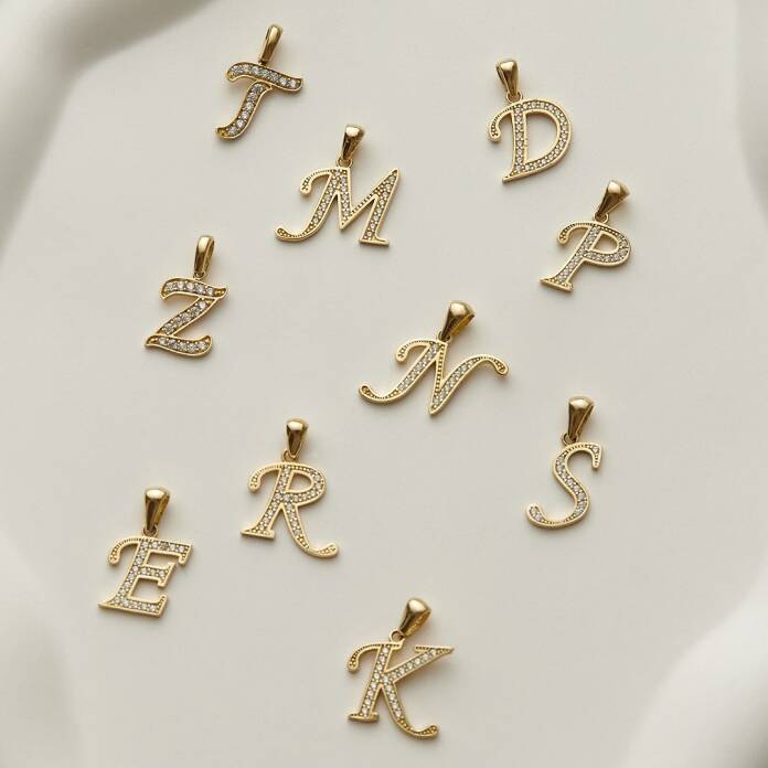 İtalik Çizgi Taşlı Harf Kolye Ucu - 1