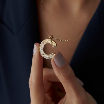 Kalemli İşlemeli Harf Kolye - 3