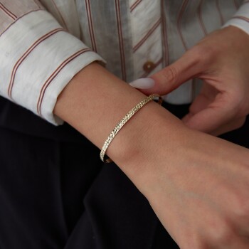 Kalemli Kelepçe - Milan