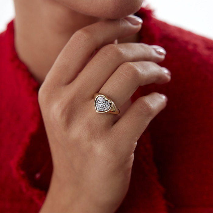 Kalp Çerçeve İçi Beyaz Taşlı Yüzük - Özer (1)