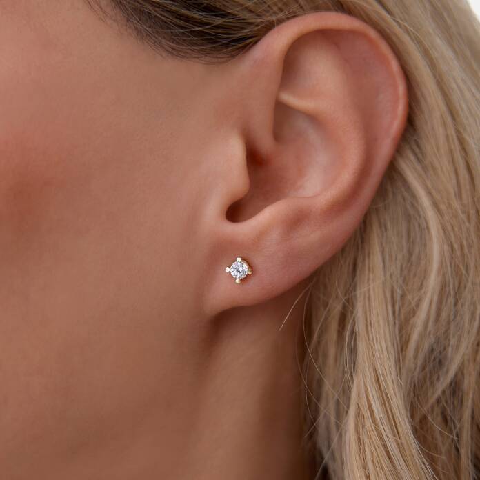 Kalp Dört Tırnak Tektaş Vidalı Küpe - 1