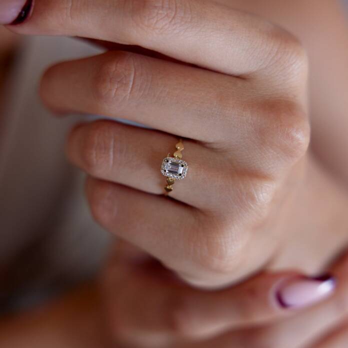 Kalpli Baget Yüzük - 1