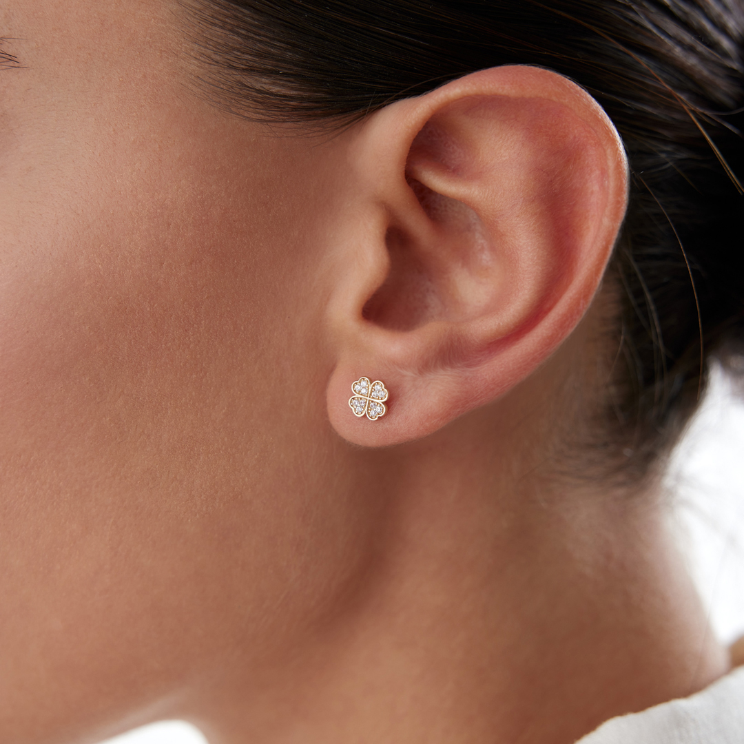 Kalpli Yonca Vidalı Küpe - 1