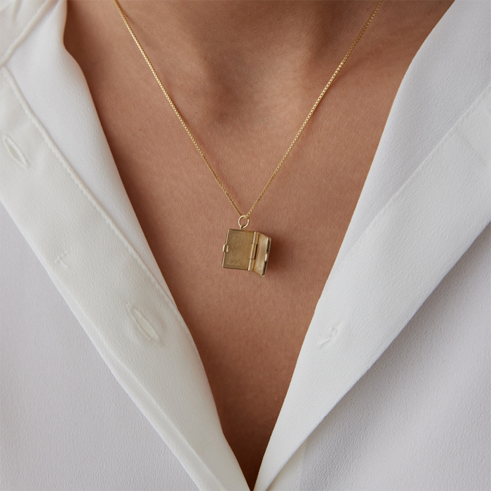 Kapaklı White Kalp Kolye - Gökhan Bera (1)