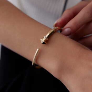 Kavuşamayan Piramit Kelepçe - Mamuş