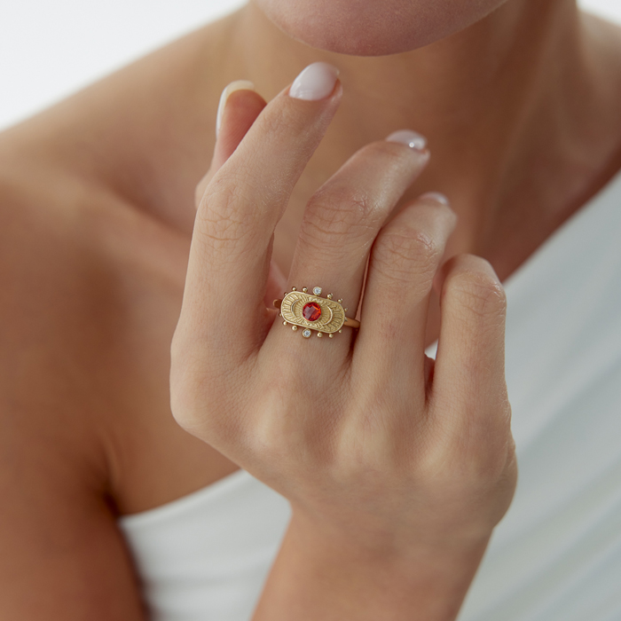 Kızıl Işık Yüzük - Rayna