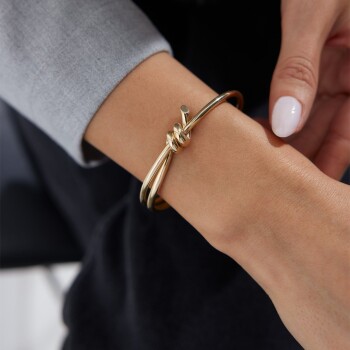 Knock Kelepçe - Milan