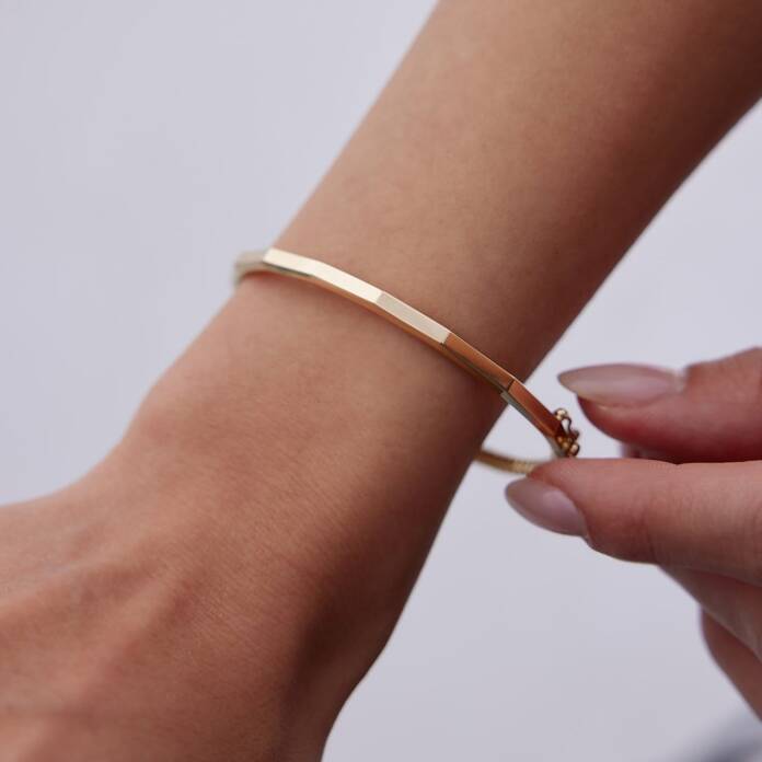 Köşeli Kelepçe - 4