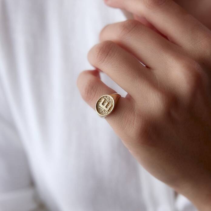 Kumlu Plaka Harf Yüzük - 1