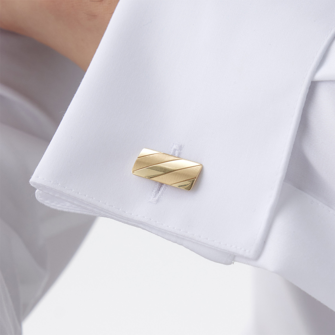 Kumlu ve Parlak Çapraz Şerit Kol Düğmesi - 2