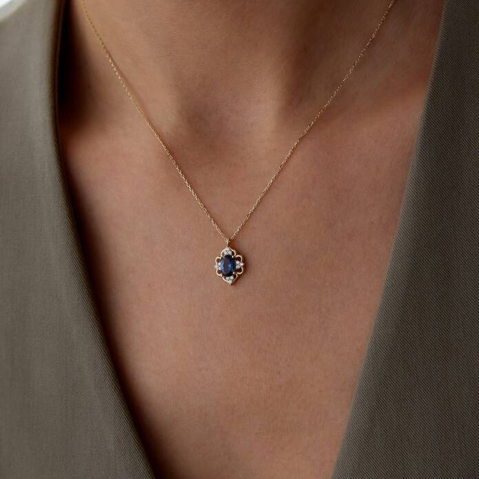 Lacivert Taşlı Queen Kolye - 2