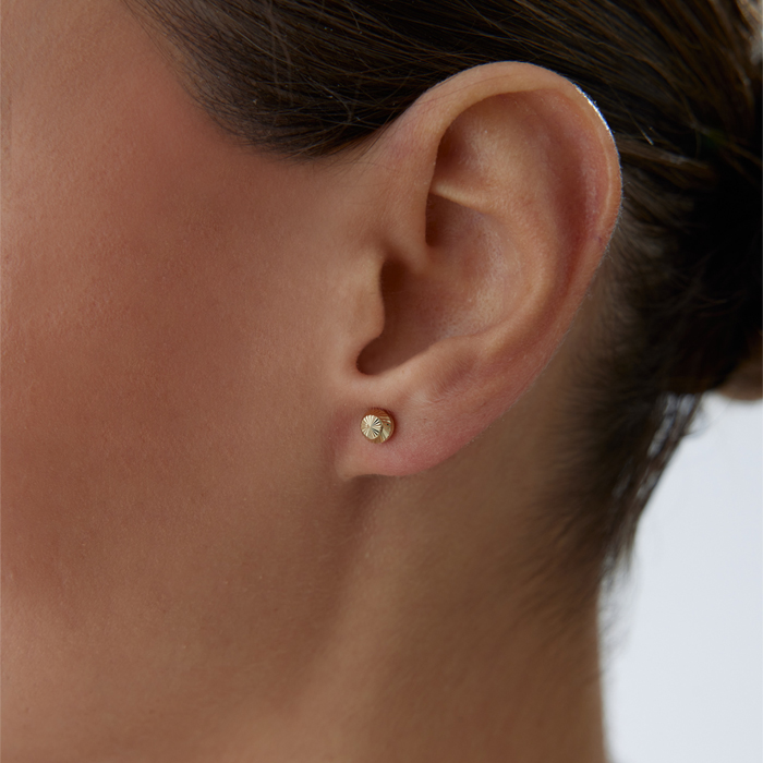 Medium Yan Çizgili Top Küpe - 1