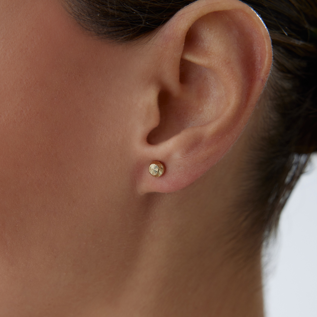 Medium Yan Çizgili Top Küpe - 1