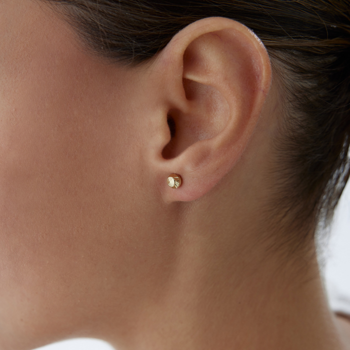 Medium Yan Çizgili Top Küpe - 2