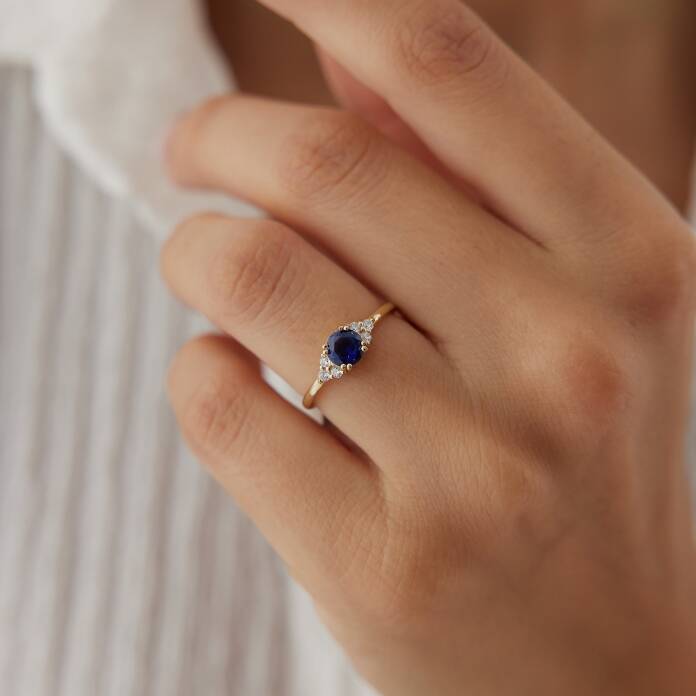 Liza Taşlı Yüzük - 1