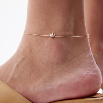 Lotus Halhal - Rayna