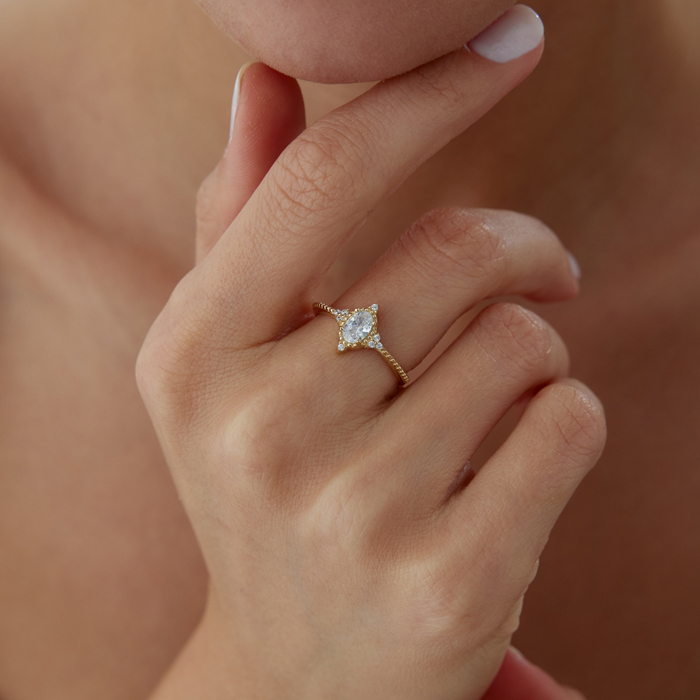 Lucent Yüzük - Rayna