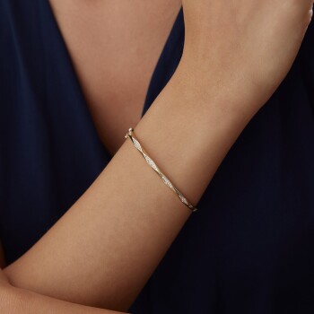 Lucia Kelepçe - Özer (1)