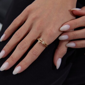 Margaret Yüzük - Rayna (1)