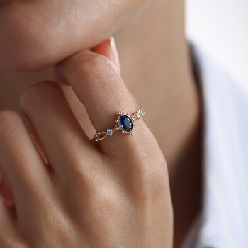 Mavi Taşlı Queen Yüzük - Gökhan Bera (1)