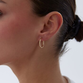 Medium 2mm Oval Boru Halka Küpe - Tuana