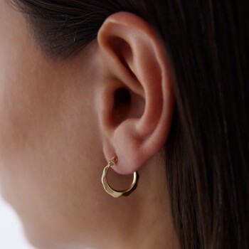 Medium Bombeli Kıvrım Halka Küpe - Ador (1)