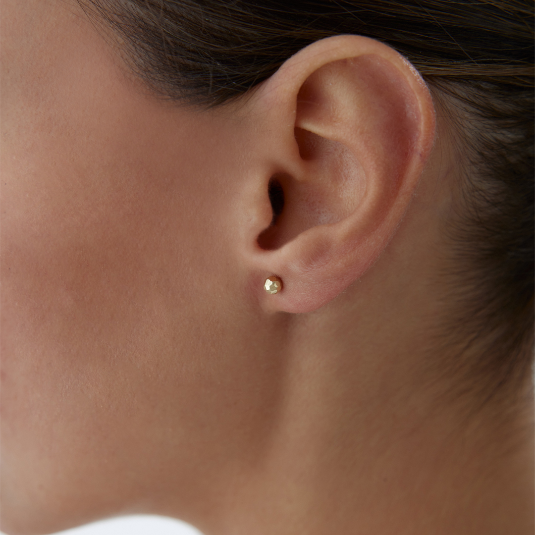 Medium Dövme Top Küpe - 2