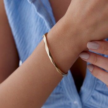 Medium Prizma Kelepçe - 3