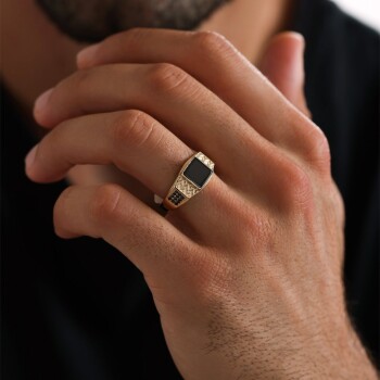 Mineli Kare Kesim Şövalye Erkek Yüzük - Koçak