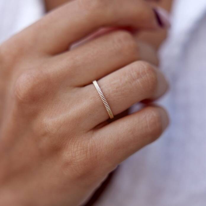 Mini Çizgi Yüzük - 1