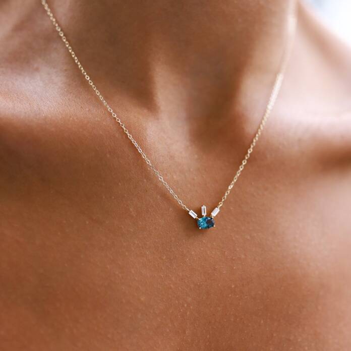 Nora Baget Kirpik Kolye - 1