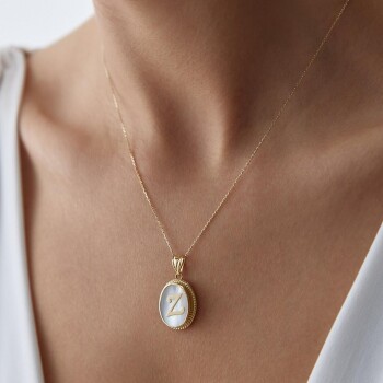 Oval Sedefli Harf Kolye - Big Gold
