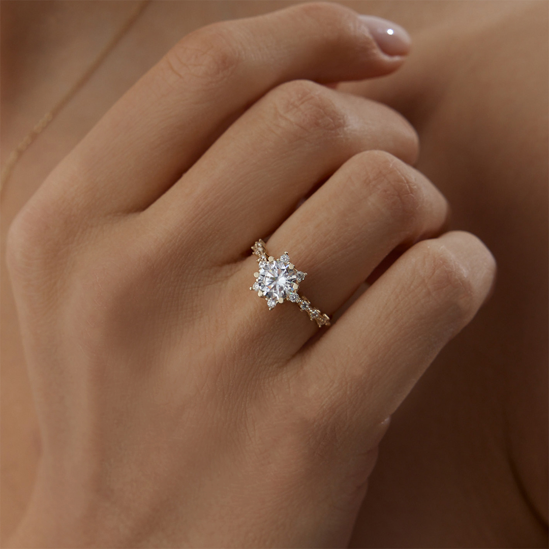 Oval Tektaş Çiçek Yüzük - 1