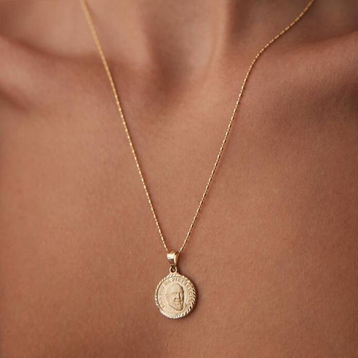 Padre Pio of Pietrelcina Madolyon Kolye - 1