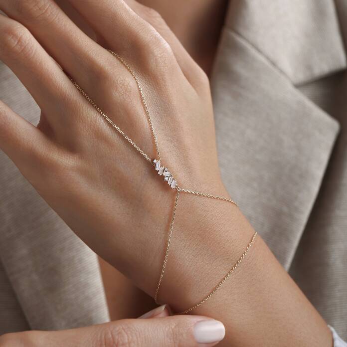 Parçalı Şahmeran - 1