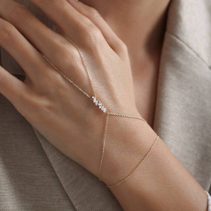 Parçalı Şahmeran - 2