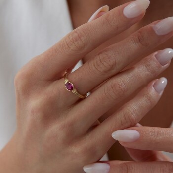 Pembe Oval Kesim Yüzük - Rayna