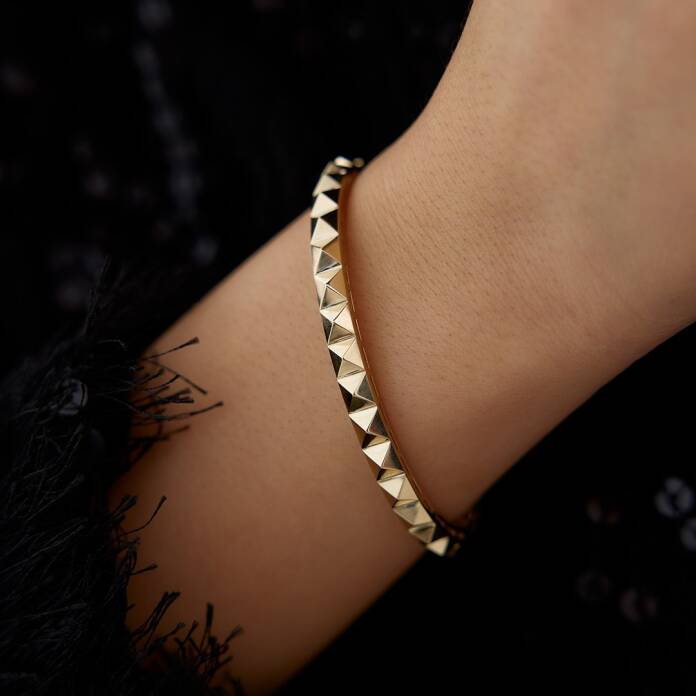 Piramit Kelepçe - 1