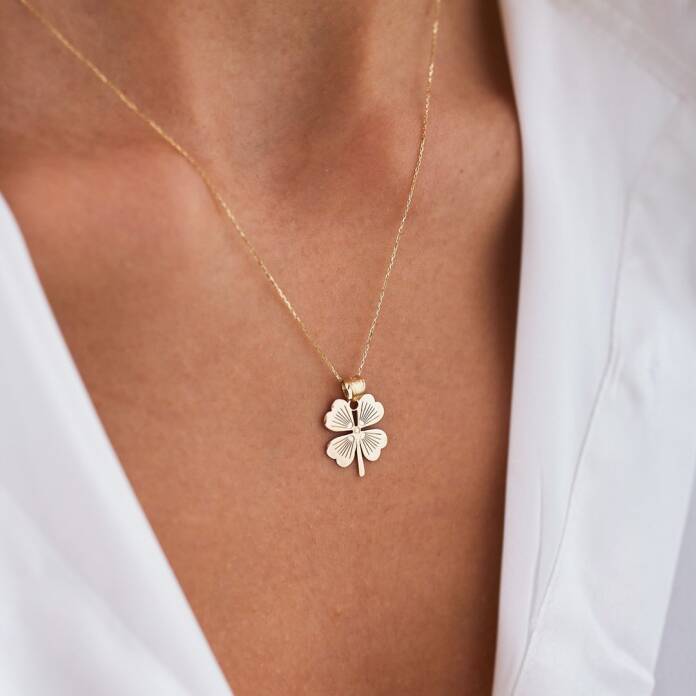 Press Kalemli Yonca Kolye - 1