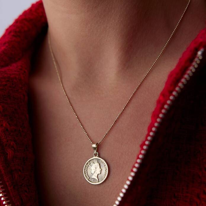 Queen II Elizabeth Kolye - 3