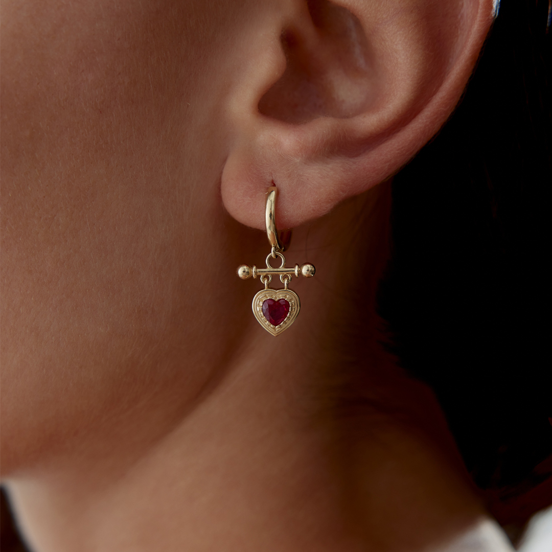 Red Heart Stick Sallantılı Küpe - 1