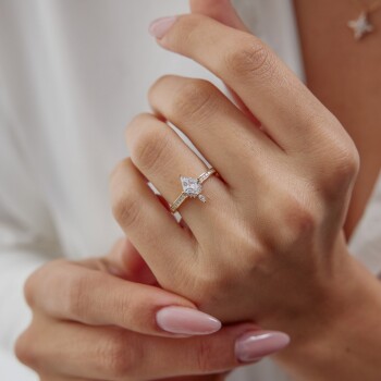 Serenity Damla Taşlı Yüzük - Rayna