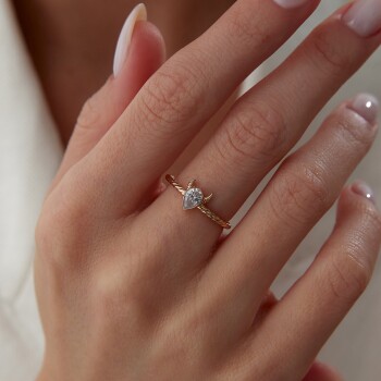 Şeytan Yüzük - Alen (1)