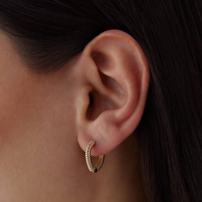 Sık Burgu Damla Küpe - 1