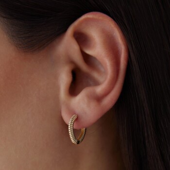 Sık Burgu Damla Küpe - Rayna (1)