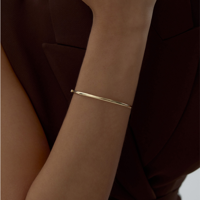 Simple Line Kelepçe - Tuana