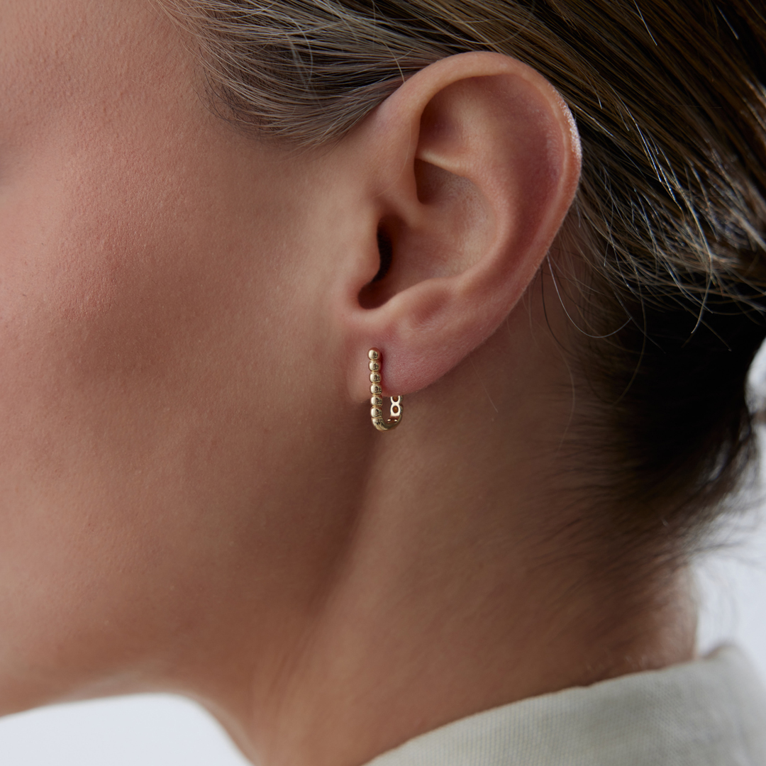 Sıra Nokta Küpe - 1